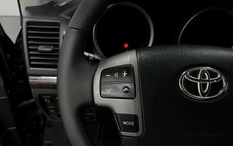 Toyota Land Cruiser 200, 2011 год, 3 145 000 рублей, 18 фотография
