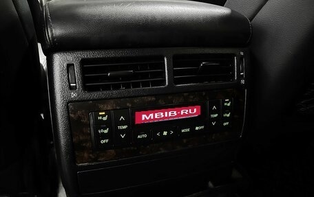 Toyota Land Cruiser 200, 2011 год, 3 145 000 рублей, 20 фотография
