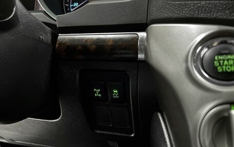 Toyota Land Cruiser 200, 2011 год, 3 145 000 рублей, 24 фотография