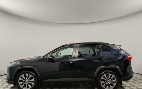 Toyota RAV4, 2021 год, 3 555 000 рублей, 8 фотография