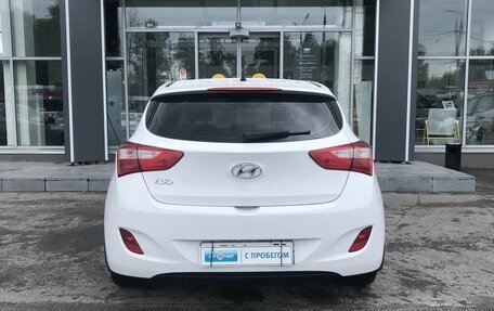 Hyundai i30 II рестайлинг, 2015 год, 990 000 рублей, 6 фотография