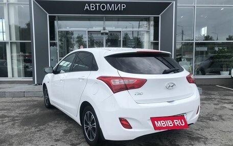 Hyundai i30 II рестайлинг, 2015 год, 990 000 рублей, 7 фотография