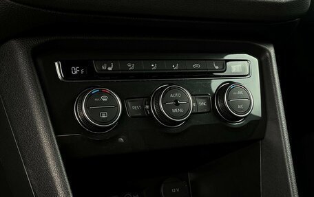 Volkswagen Tiguan II, 2020 год, 2 719 200 рублей, 18 фотография