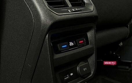 Volkswagen Tiguan II, 2020 год, 2 719 200 рублей, 10 фотография