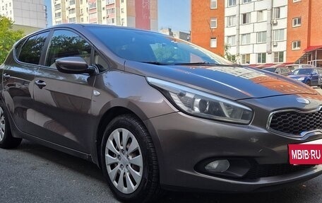KIA cee'd III, 2013 год, 880 000 рублей, 2 фотография