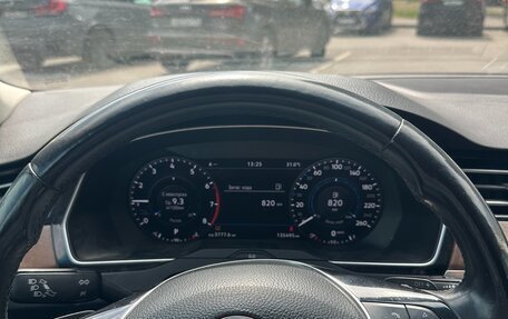 Volkswagen Passat B8 рестайлинг, 2017 год, 1 570 000 рублей, 3 фотография