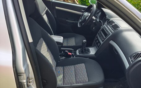 Skoda Octavia, 2011 год, 750 000 рублей, 9 фотография