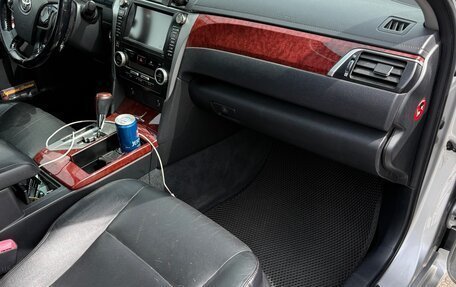 Toyota Camry, 2011 год, 1 725 000 рублей, 7 фотография
