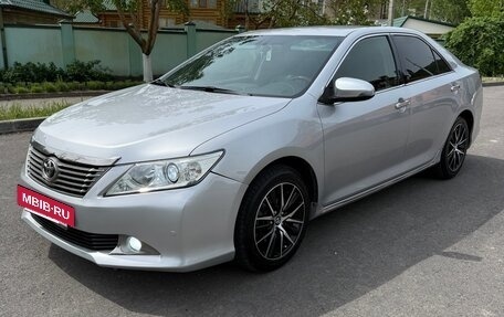 Toyota Camry, 2011 год, 1 725 000 рублей, 2 фотография