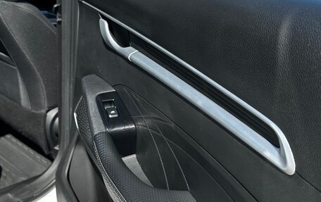 Geely Emgrand, 2023 год, 1 090 000 рублей, 13 фотография