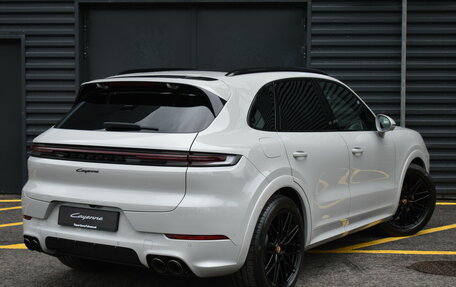 Porsche Cayenne III, 2026 год, 18 700 000 рублей, 3 фотография