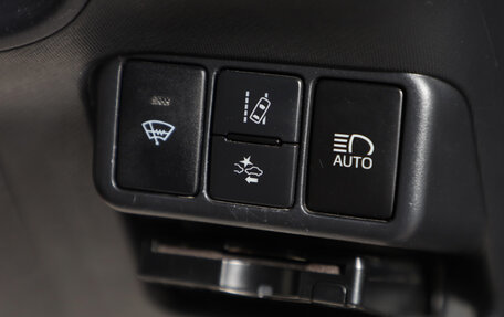 Toyota Aqua I, 2016 год, 1 199 000 рублей, 16 фотография