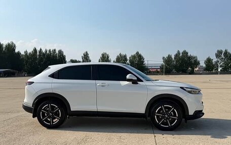 Honda Vezel, 2023 год, 1 668 000 рублей, 4 фотография