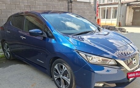Nissan Leaf II, 2018 год, 1 515 000 рублей, 3 фотография