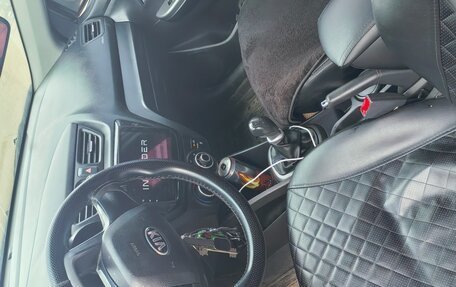 KIA Rio III рестайлинг, 2014 год, 620 000 рублей, 2 фотография