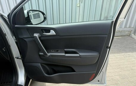 KIA Sportage IV рестайлинг, 2016 год, 2 099 000 рублей, 19 фотография