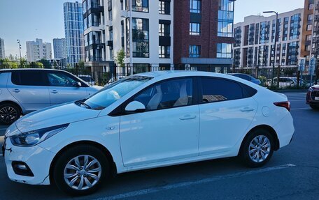 Hyundai Solaris II рестайлинг, 2017 год, 1 370 000 рублей, 5 фотография