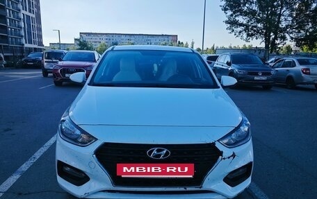 Hyundai Solaris II рестайлинг, 2017 год, 1 370 000 рублей, 4 фотография