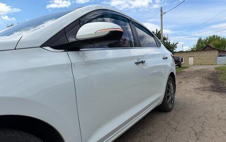 Hyundai Solaris II рестайлинг, 2017 год, 1 265 000 рублей, 2 фотография