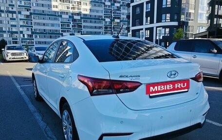 Hyundai Solaris II рестайлинг, 2017 год, 1 370 000 рублей, 2 фотография