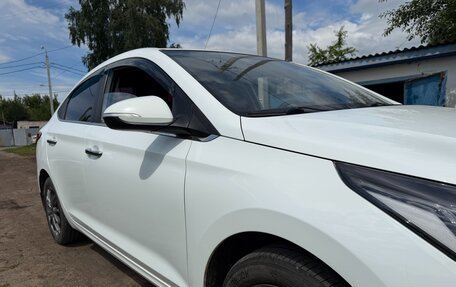 Hyundai Solaris II рестайлинг, 2017 год, 1 265 000 рублей, 7 фотография