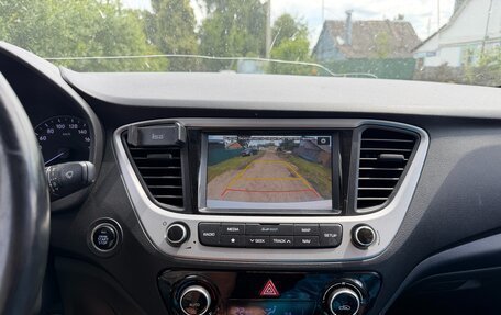 Hyundai Solaris II рестайлинг, 2017 год, 1 265 000 рублей, 5 фотография