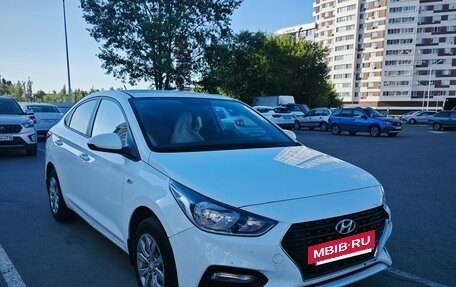 Hyundai Solaris II рестайлинг, 2017 год, 1 370 000 рублей, 22 фотография