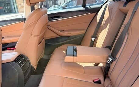 BMW 5 серия, 2017 год, 3 900 000 рублей, 6 фотография