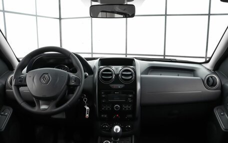 Renault Duster I рестайлинг, 2017 год, 1 670 000 рублей, 8 фотография