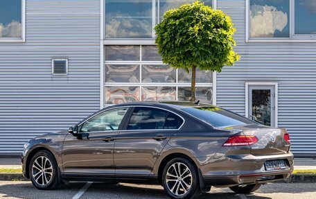 Volkswagen Passat B8 рестайлинг, 2017 год, 1 695 000 рублей, 4 фотография