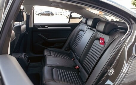 Volkswagen Passat B8 рестайлинг, 2017 год, 1 695 000 рублей, 17 фотография