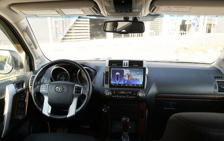 Toyota Land Cruiser Prado 150 рестайлинг 2, 2016 год, 4 193 800 рублей, 7 фотография