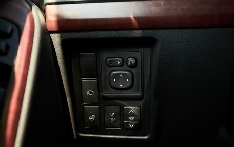 Toyota Land Cruiser Prado 150 рестайлинг 2, 2016 год, 4 193 800 рублей, 14 фотография