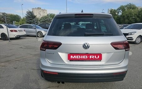Volkswagen Tiguan II, 2019 год, 2 260 000 рублей, 6 фотография
