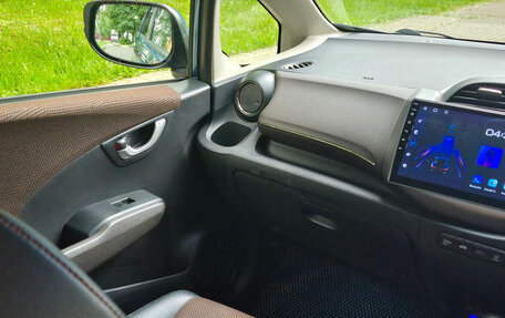 Honda Fit Shuttle I рестайлинг, 2012 год, 1 050 000 рублей, 17 фотография