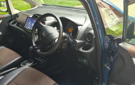 Honda Fit Shuttle I рестайлинг, 2012 год, 1 050 000 рублей, 18 фотография
