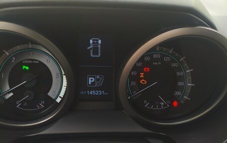 Toyota Land Cruiser Prado 150 рестайлинг 2, 2013 год, 3 100 000 рублей, 3 фотография