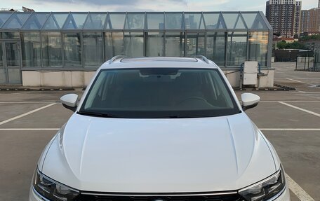 Volkswagen T-Roc I, 2021 год, 2 050 000 рублей, 4 фотография