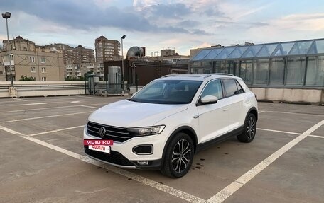 Volkswagen T-Roc I, 2021 год, 2 050 000 рублей, 19 фотография
