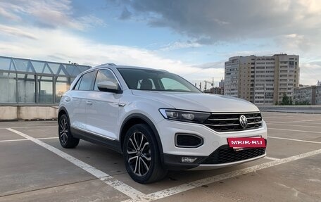 Volkswagen T-Roc I, 2021 год, 2 050 000 рублей, 25 фотография