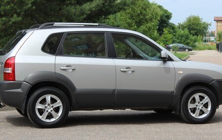 Hyundai Tucson III, 2009 год, 1 120 000 рублей, 20 фотография