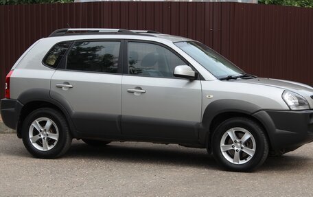 Hyundai Tucson III, 2009 год, 1 120 000 рублей, 21 фотография