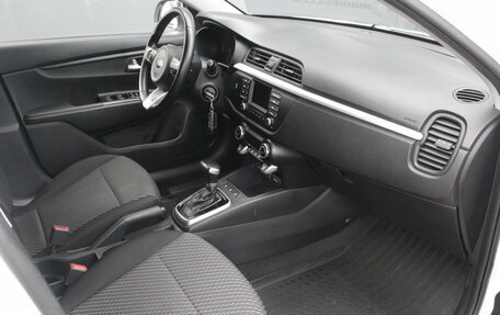 KIA Rio IV, 2019 год, 1 645 000 рублей, 6 фотография