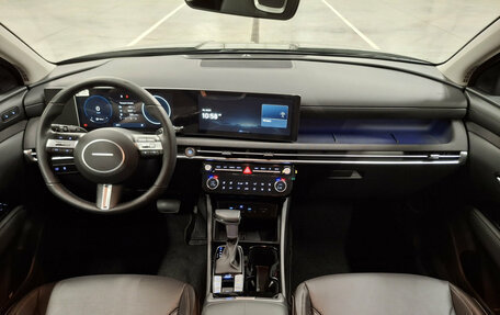 Hyundai Tucson, 2025 год, 4 290 000 рублей, 17 фотография