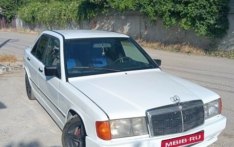 Mercedes-Benz 190 (W201), 1983 год, 350 000 рублей, 1 фотография