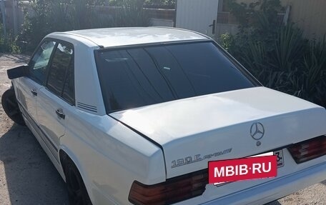 Mercedes-Benz 190 (W201), 1983 год, 350 000 рублей, 3 фотография