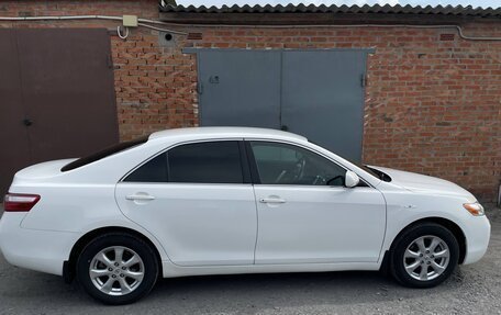 Toyota Camry, 2007 год, 1 300 000 рублей, 6 фотография