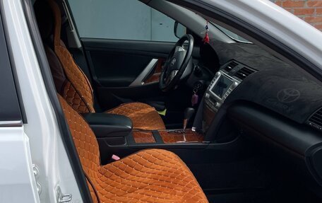 Toyota Camry, 2007 год, 1 300 000 рублей, 12 фотография