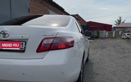 Toyota Camry, 2007 год, 1 300 000 рублей, 9 фотография