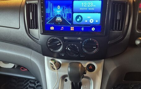 Nissan NV200, 2012 год, 1 550 000 рублей, 10 фотография